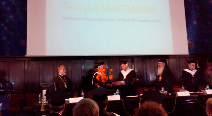 Georgios Mantzaridis, Doctor Honoris Causa la „Cuza”