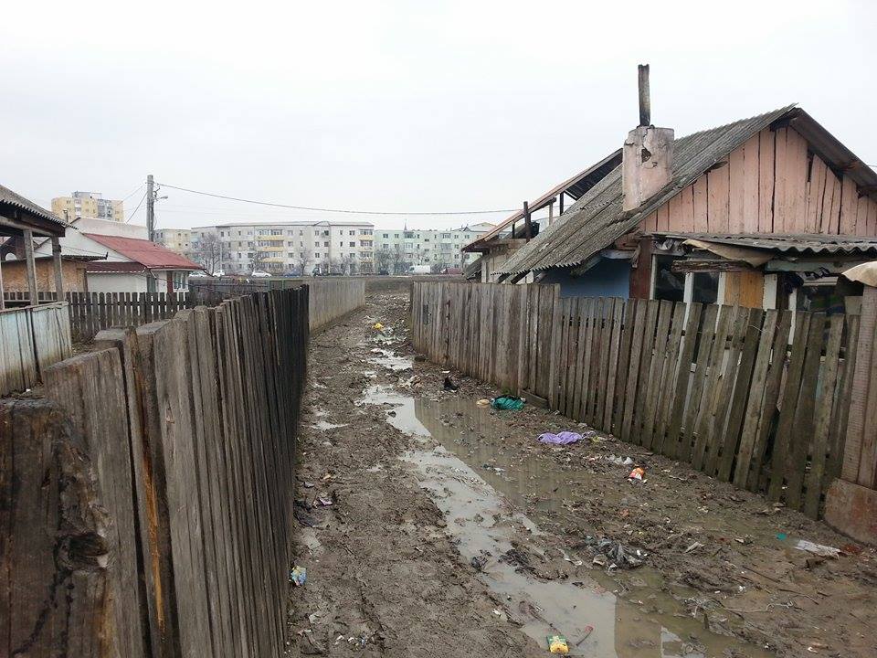 Evul Mediu, la 15 minute de Palas