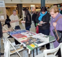 Știința are succes la Librex