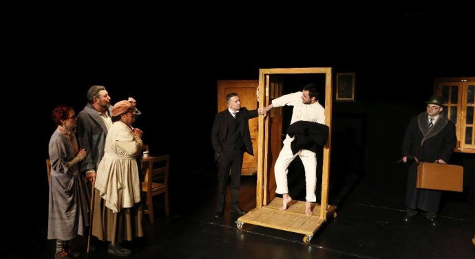 Dezumanizarea societății prin ochii unui gîndac