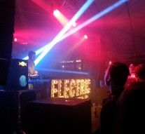 Spectacol de lumini mai puternic decît stelele