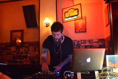 Vocile se joacă de-a v-ați ascunselea