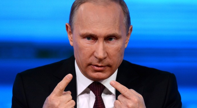 Înspre dictatură, puțin cîte Putin