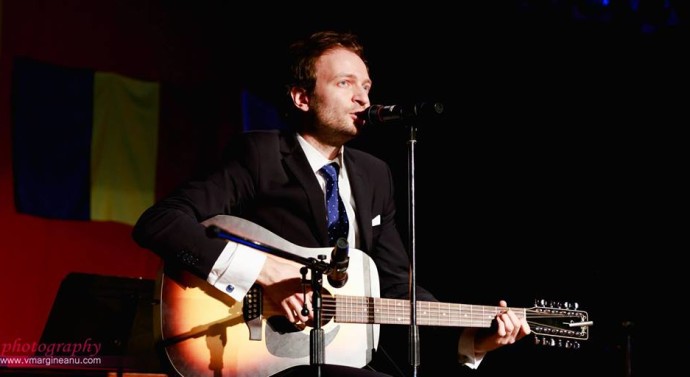 Cristi Aldea-Teodorovici crede că se pot găsi căi pentru a face bani și din arte.