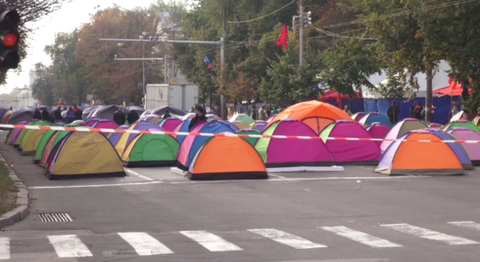 Corturi proteste Chișinău