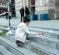 Angers ține doliul unei țări întregi