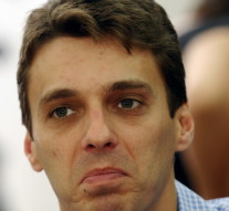 Un trust și mai puțin Intact