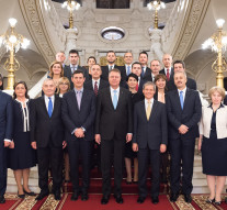 Încă un plasture smuls