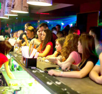 Plonjon după stingător în Coopers