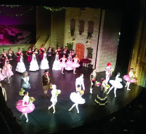 Iubire declarată în pași de dans și nuanțe dramatice