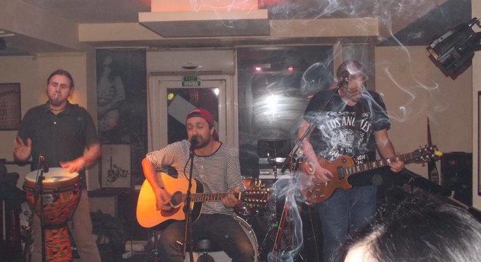 Distracție „Aproape Unplugged”