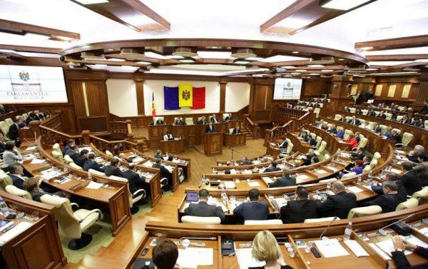 Moldova, la discreția oligarhilor
