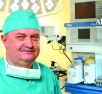 Prof. univ. dr. Viorel Scripcariu și-a dorit dintotdeauna să practice medicina, în special chirurgia, și spune că unul dintre scopurile universității este să trezească pasiunea în studenți.