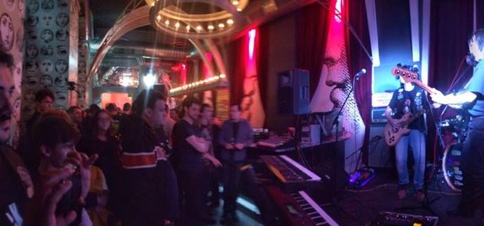 Nostalgia aventurilor pe două roți