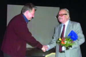 În perioada studenției, actorul a fost arestat și a stat în închisoare 40 de zile.