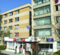 Căminul pe timpul verii, apartament sub acoperire.