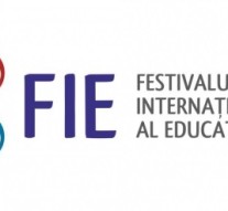 Vechiul logo al FIE