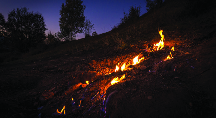 Secretele care ard în pămîntul românesc