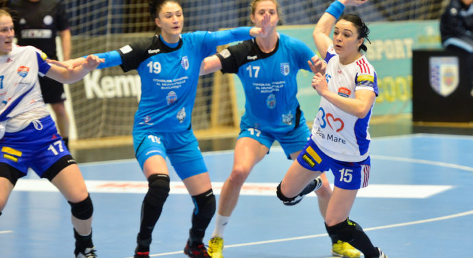 Fetele care au oprit rușii