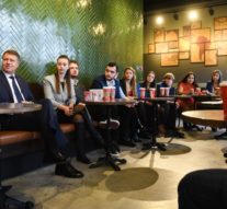 Studenții din Iași, la o cafea cu președintele Klaus Iohannis