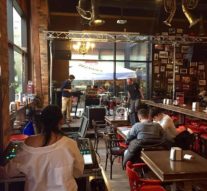 Ghinionul spart prin sticlă