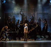 Crearea lumii dintr-o scenă goală