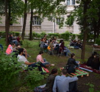 Satul francofonilor din mijlocul parcului