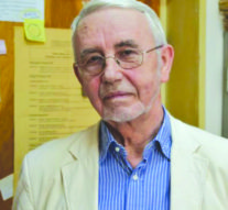 Un nou titlu de Doctor Honoris Causa pentru profesorul Stelian Dumistrăcel