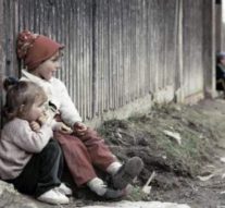 Mamele orfanilor albi