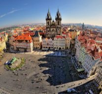 Praga, rockul și luminile