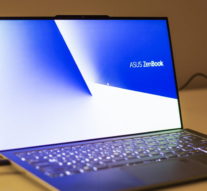 Cel mai subțire laptop din lume se deschide dintr-o atingere