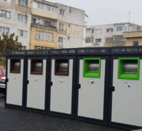 La universitățile ieșene, colectarea selectivă e făcută de oamenii străzii