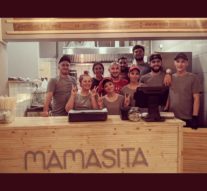 Cafeaua de dimineață se bea la localul din cartier