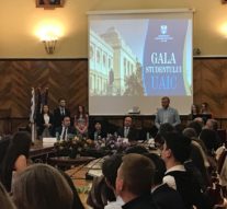 140 de studenți cu media 10 de la Universitatea „Cuza” au fost premiați