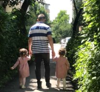 La urna de vot se vine în cîrje