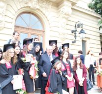 Moștenirea lăsată într-un teanc de „Opinii”