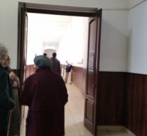 Jazzul, lătratul și show-ul static electoral