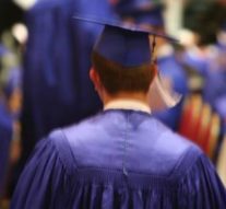 Candidați admiși cu media șapte la doctorat