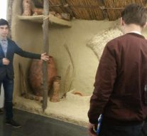 Reîntoarcerea în timp pe-o umbrelă