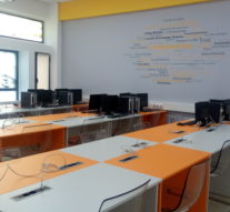 La „Informatică” se învață în laboratoare noi