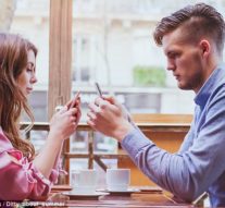 Date cu o mîţă tigrată