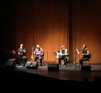 La concert într-un stat paralel