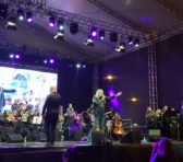 În locul studenților au venit părinții