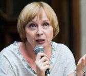 La Academia de Poliție se învață cum să intimidezi un jurnalist